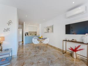 Partial Sea View & Relax 2-Bed Tenerife South