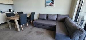 Two bedroom apartment with views in Cheltenham