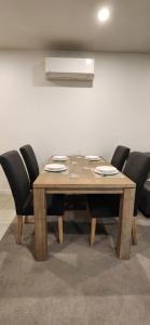 Two bedroom apartment with views in Cheltenham