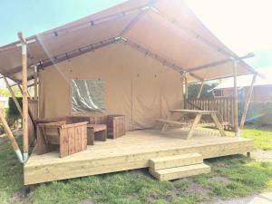Vakantiepark Klein Strand - Glamping 4p - 3hvězdičkové hotely ve městě Jabbeke