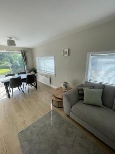 51 Island Bank