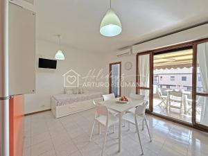 153 - Monolocale in centro a Sirolo, climatizzato e in ottima posizione - SPIAGGIA WHITE BEACH CLUB OMAGGIO dal lun al ven FINO AL 02-08