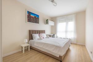 Miedza Apartament - Targówek, Metro Trocka - Hotel 3 stelle a Varsavia
