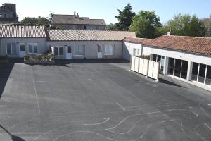 Maisons de vacances Gites de l-ancienne ecole, 24 personnes : photos des chambres