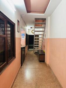Ram ji guest house