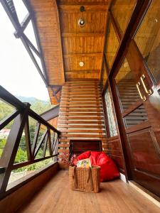 Silver Woods- A Boutique Cottage