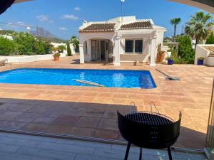 Jávea Villa entière piscine et cuisine dété à pinosol