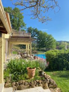 B&B / Chambres d'hotes L'Eveil en Provence : photos des chambres