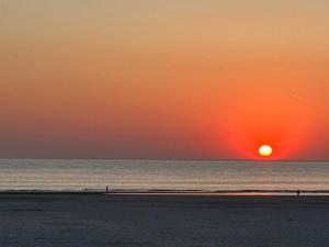 Appartements Appt lumineux - 2 chambres - Mer et commerces : photos des chambres