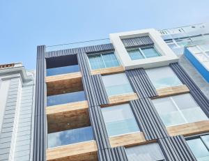 Silken Atlantis Suites - Holiday Homes