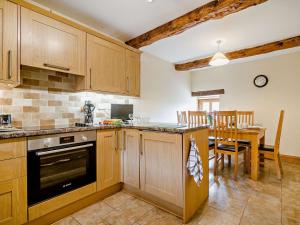 3 bed in Tretower BN124