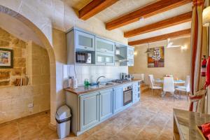 Karmnu Holiday Farmhouse