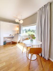 Hotels thecamp Hotel & Lodges - Aix en Provence : Studio avec Terrasse