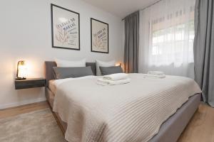 Schwarzwaldpanorama Schlossblick