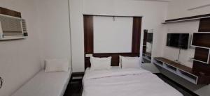 Madhsudan Dham Hotel