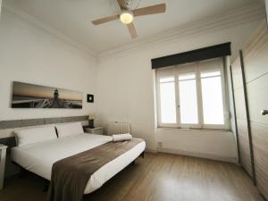 FLORIT FLATS - The Ausias March Apartment