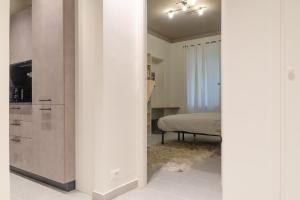 Bertola 17, centrale, stazione by HAPPYHOSTORINO