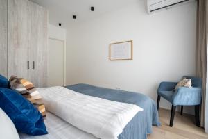 Coastal 1 Bedroom Apt in Nusco City