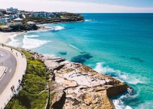 Surfers Loft Tamarama - direct access to the beach