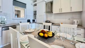 Veranda Sea View Apartment