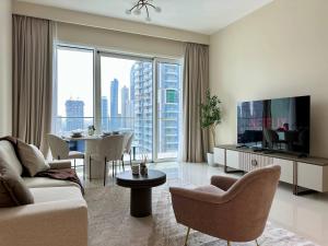 Modern & Cozy 1BR with Great Amenities, Grand Bleu