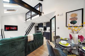 WOW! Stylish New York Inspired Abode in Yorkshire