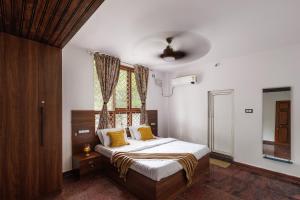 DLR FarmhousePrivate Pool4BHKACWi-Fi