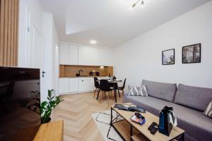 Pine Apartments Dream Apart