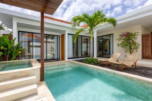 NEW Chic 3BR Villa - Bathtub & Jacuzzi Retreat