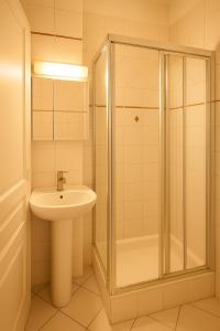 Home Sweet Home Champs Elysées Niel