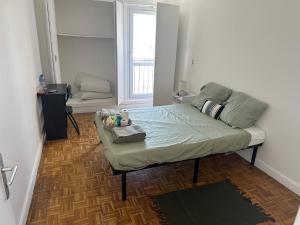 B&B / Chambres d'hotes Chambre Privee Colocation Femme : photos des chambres