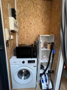 Appartements L’Hermione – centre et cures thermales : photos des chambres