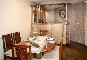 Bright & Spacious 2-Bedroom Flat in Central Varna by Flat Mаnаger