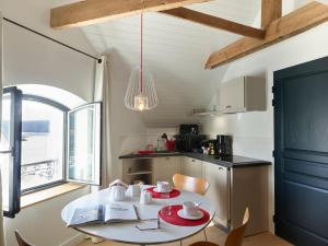 Appartements Studio moderne avec vue mer et port a Sauzon, 2* - FR-1-418-190 : photos des chambres