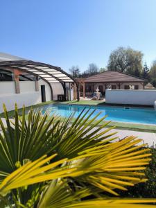 Logis Hôtel -Spa-Restaurant Le Saint Antoine