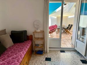 Appartements Studio avec terrasse vue Larzac : photos des chambres