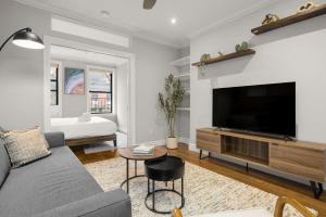 Stylish Stay in Trendy East Village