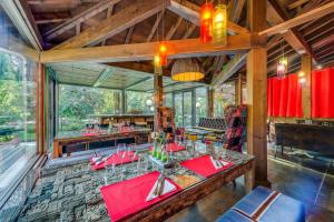 Hotels La Maison Rouge : photos des chambres