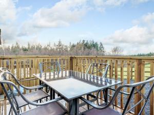 The Orchard - Uk7111