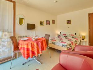 Appartements Charmant T1 avec balcon et animaux acceptes - FR-1-841-50 : photos des chambres