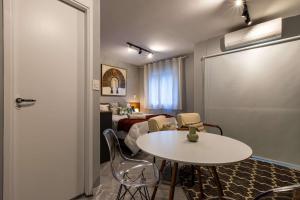 Staycy Studio ao lado do Metro Sumare