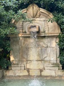 B&B / Chambres d'hotes Le Mas Ferrand : Appartement Jasmin 