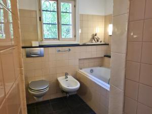 B&B / Chambres d'hotes Presbytere : photos des chambres