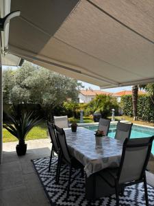 Maisons de vacances Superbe villa 6 personnes proche ocean et lac : photos des chambres