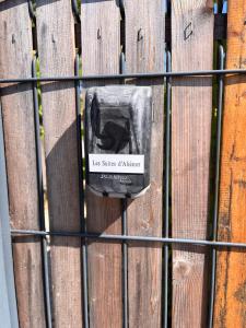 Maisons de vacances Les Suites d'Alienor-Suite Mimosa : photos des chambres