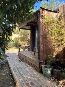 Maisons de vacances Les Suites d'Alienor-Suite Mimosa : photos des chambres