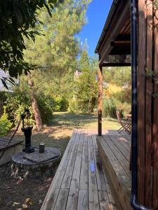 Maisons de vacances Les Suites d'Alienor-Suite Mimosa : photos des chambres