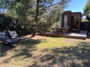 Maisons de vacances Les Suites d'Alienor-Suite Mimosa : photos des chambres