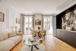 Pick A Flat's Apartments in Opéra - Rue La Fayette - 4-Sterne-Hotels in Paris