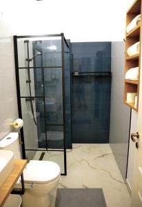 Oak tree studio